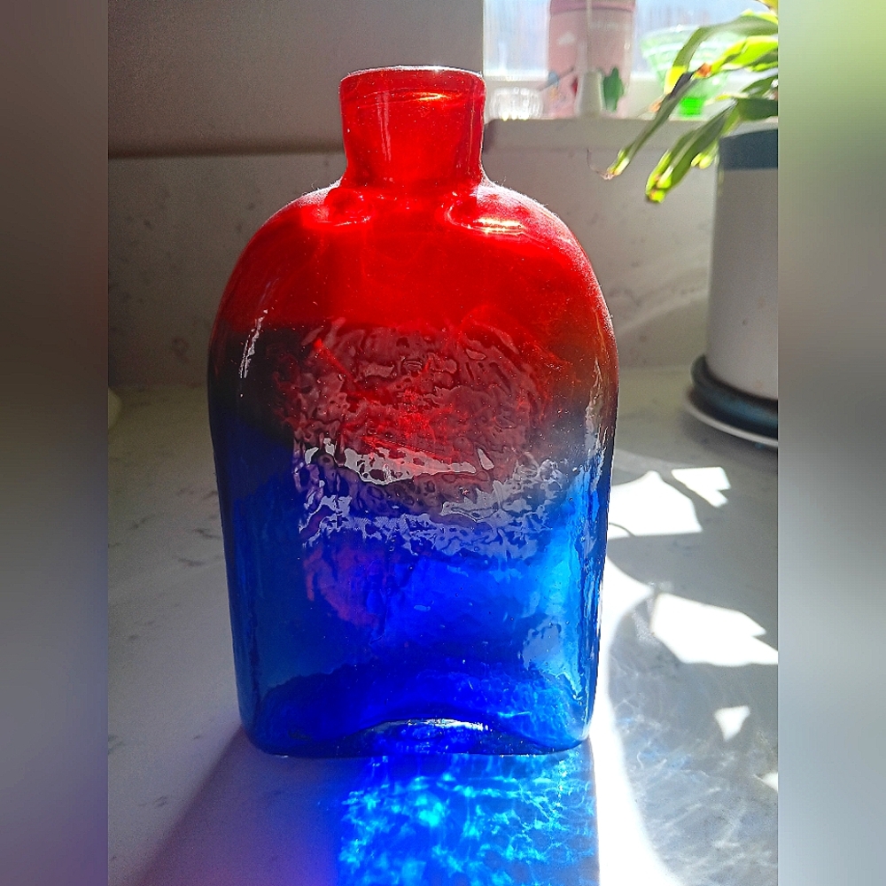 Glass bottle made in Mexico